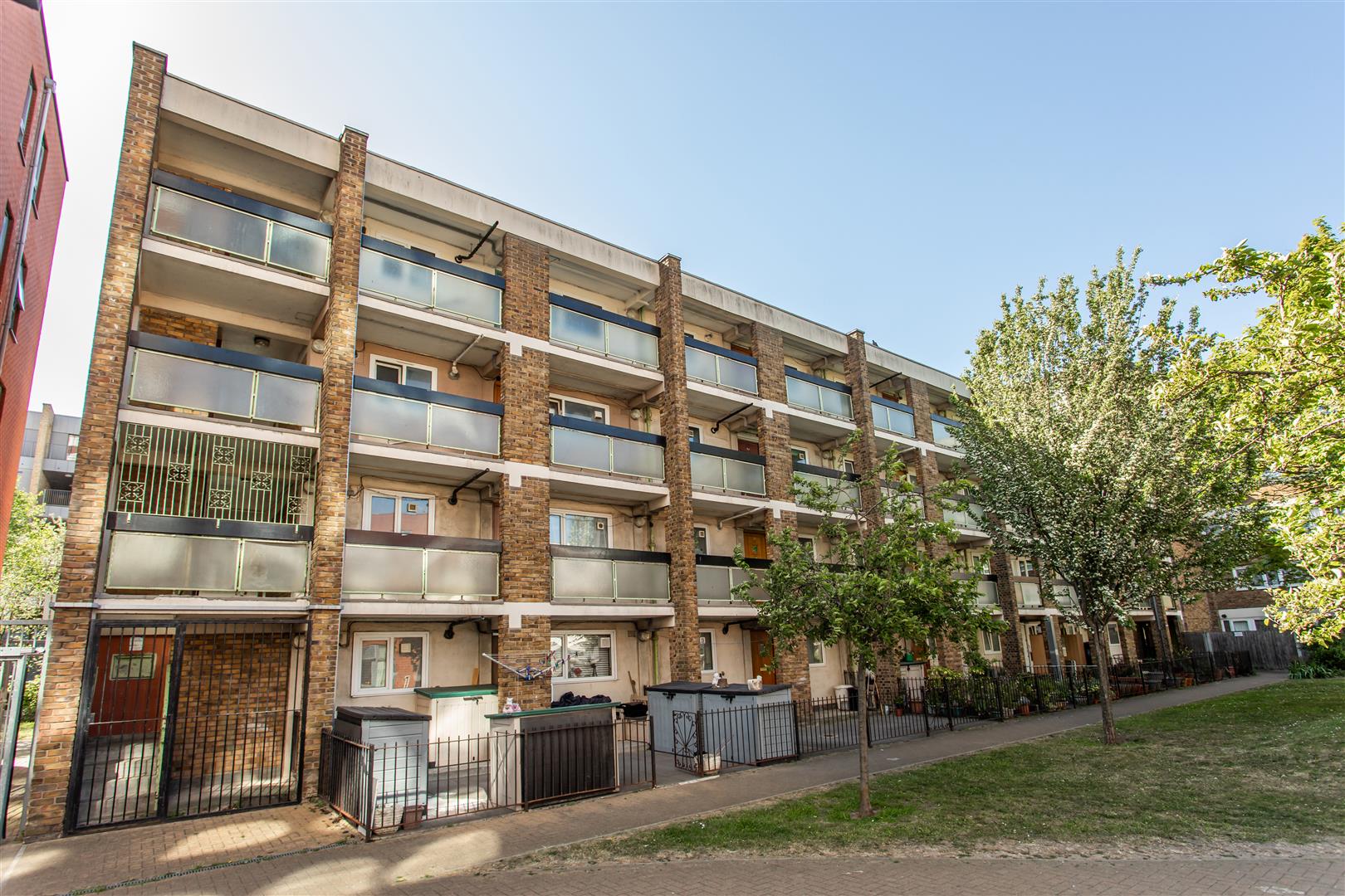 1 bed property in Southern Grove, Mile End